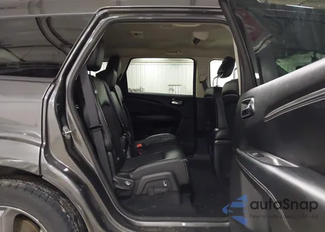 2016 Dodge Journey Crossroad Plus z USA, uszkodzony, nr VIN 3C4PDDGG1GT220855